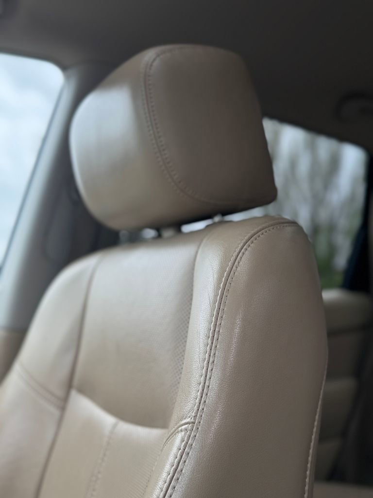 Used 2013 Nissan Pathfinder Platinum w/ Platinum Premium Pkg AWD/4WD image 42