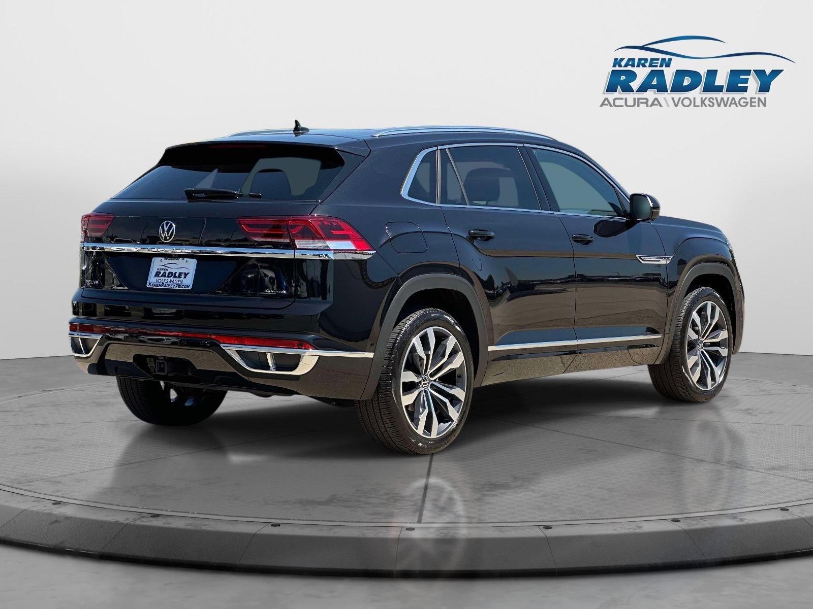 Certified 2023 Volkswagen Atlas Cross Sport SEL Premium R-Line AWD/4WD image 2