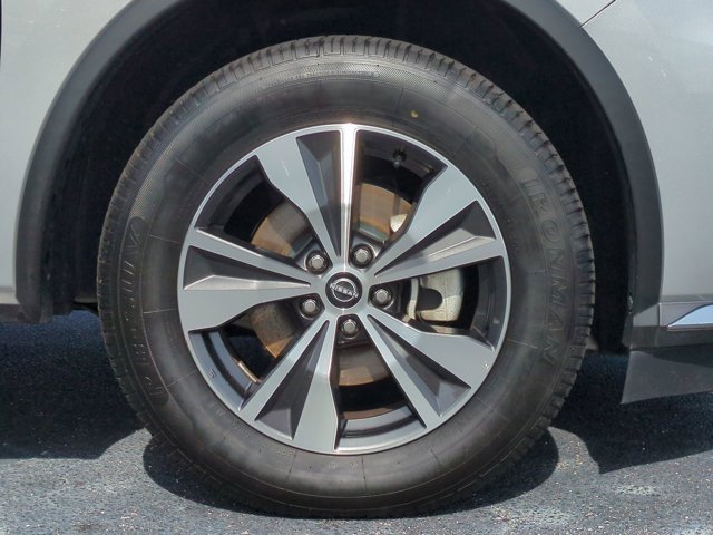 Used 2023 Nissan Murano S image 11