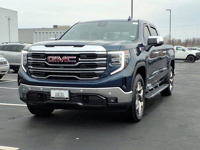 Used 2022 GMC Sierra 1500 SLT w/ SLT Premium Plus Package image 2