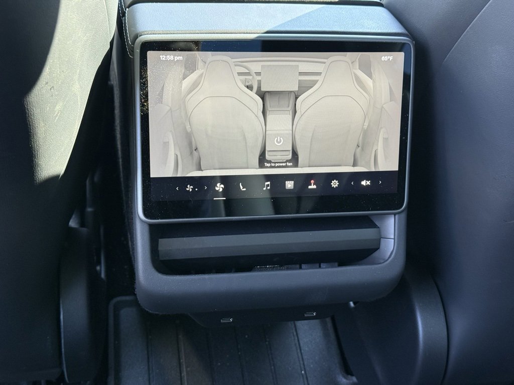 Used 2024 Tesla Model 3 Performance image 27