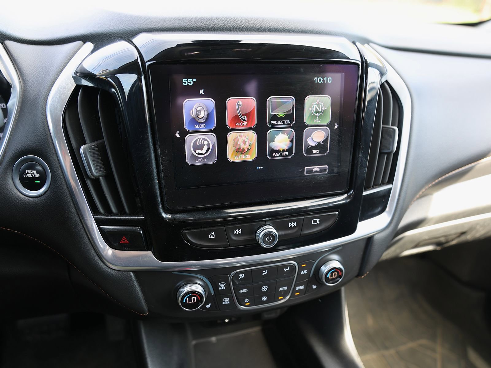 Used 2019 Chevrolet Traverse RS w/ LPO, Floor Liner Package AWD/4WD image 27