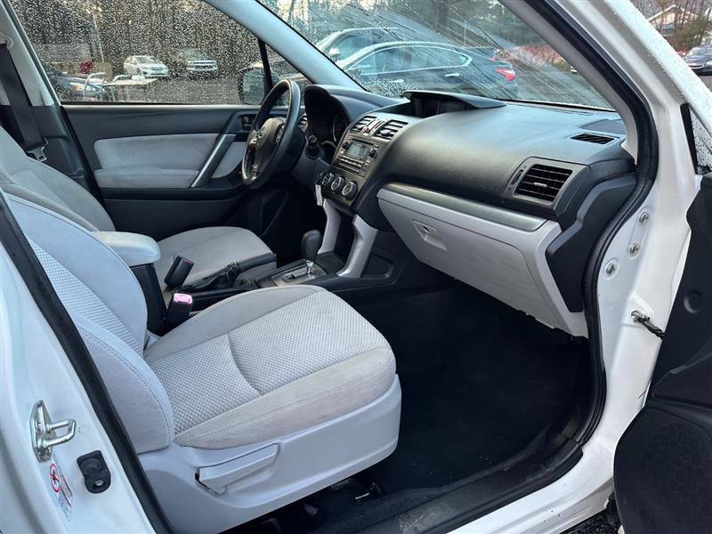 Used 2015 Subaru Forester 2.5i w/ Alloy Wheel Package AWD/4WD image 15