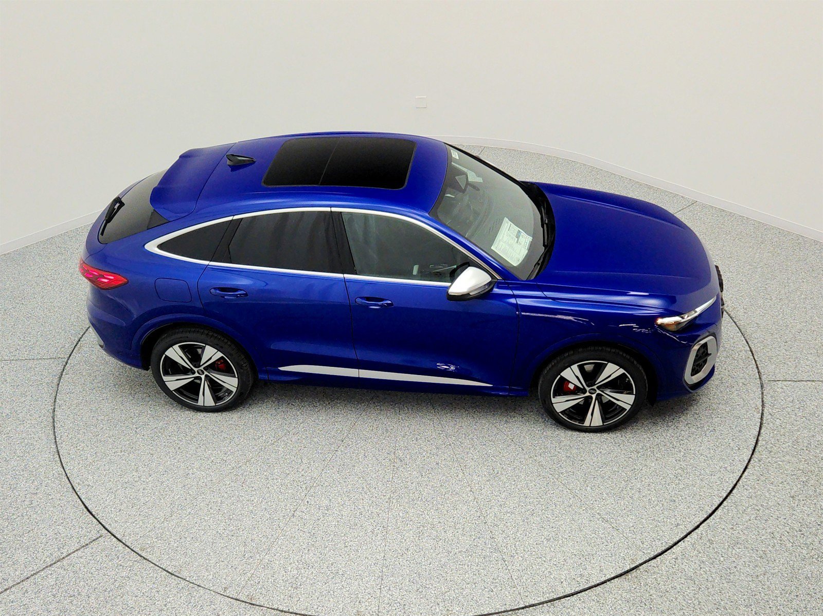 New 2026 Audi SQ5 Premium Plus AWD/4WD image 19