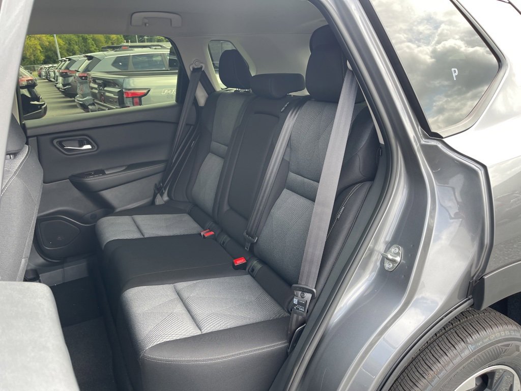 New 2026 Nissan Rogue SV image 17