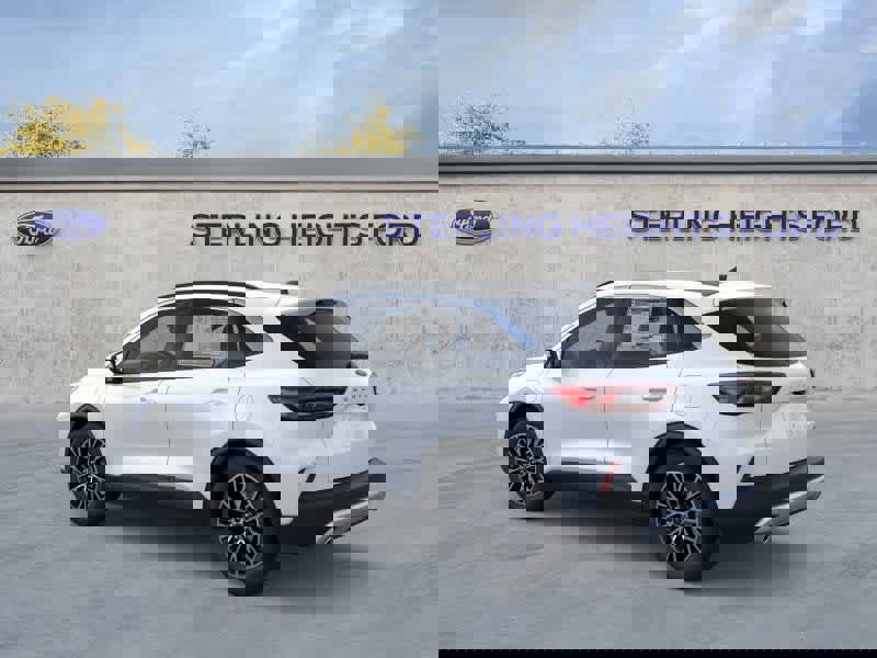 New 2025 Ford Escape SE image 4