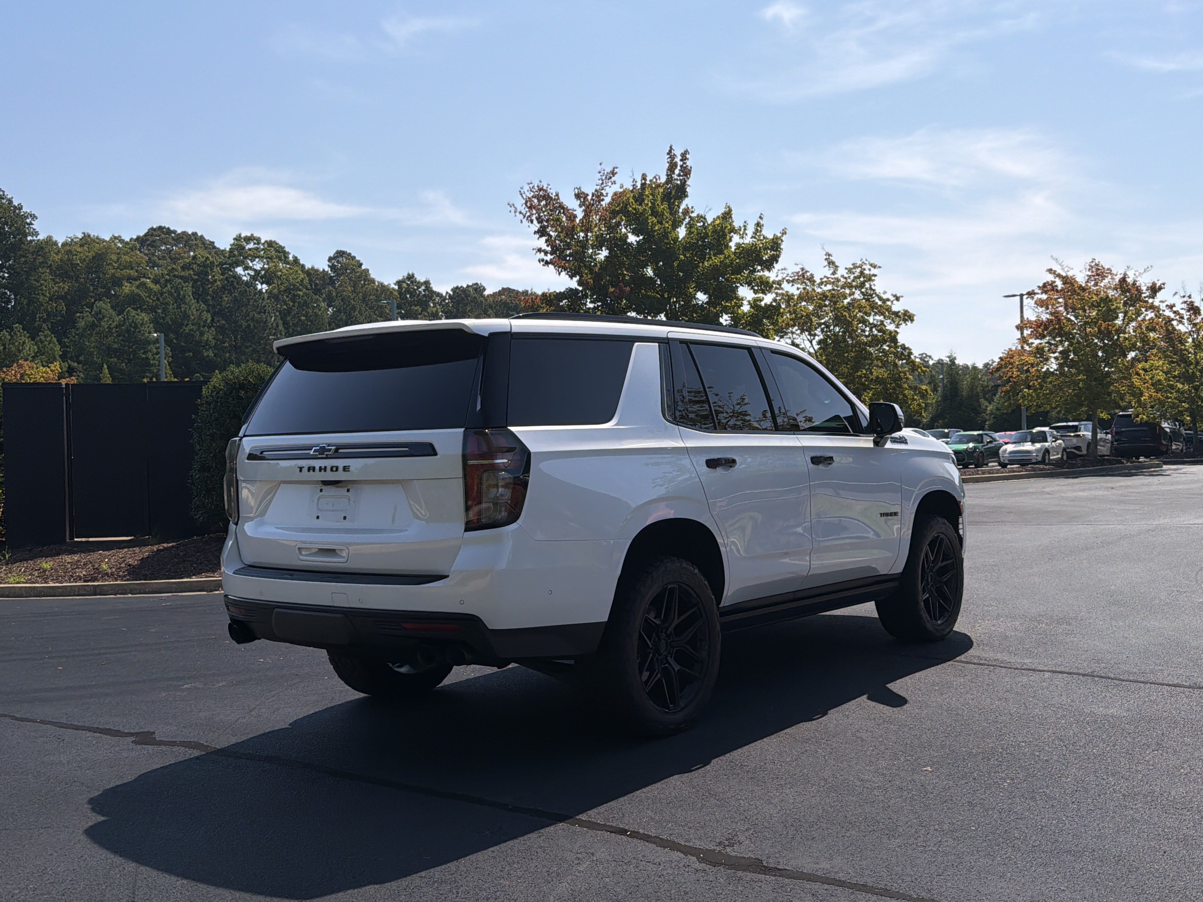Used 2023 Chevrolet Tahoe High Country w/ Advanced Technology Package AWD/4WD image 3