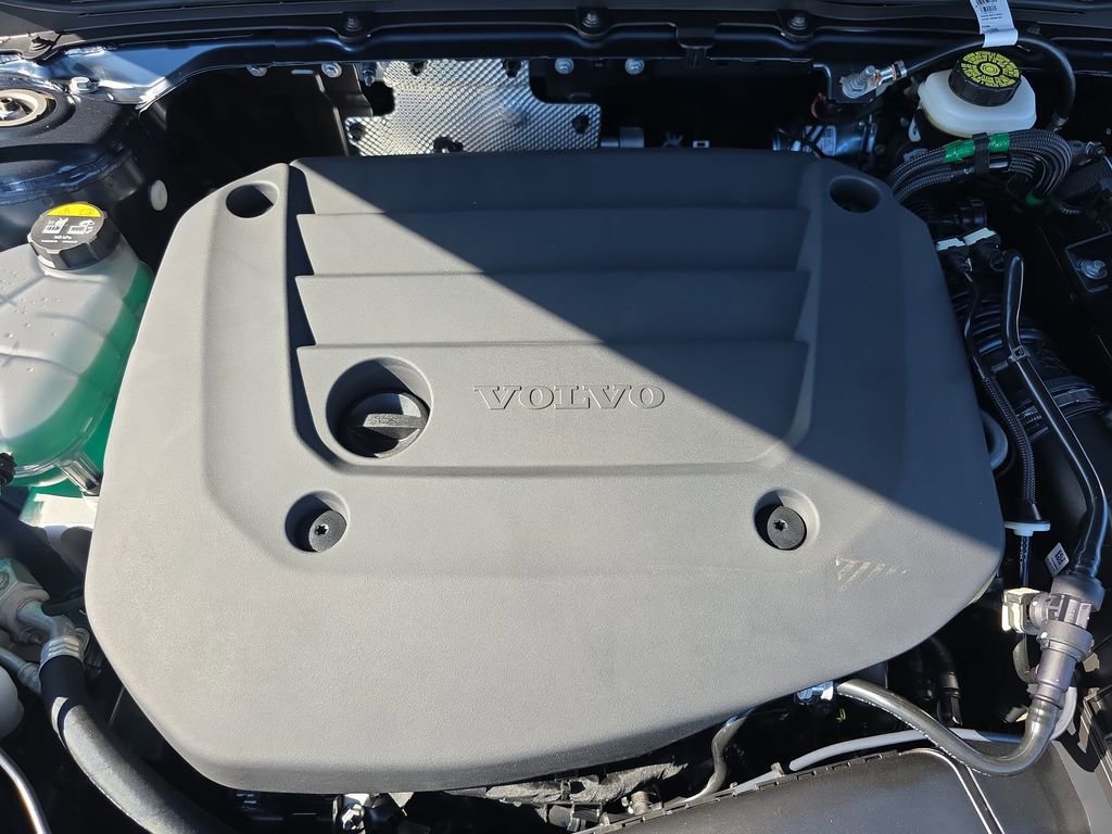New 2026 Volvo XC40 B5 Core w/ Climate Package image 33