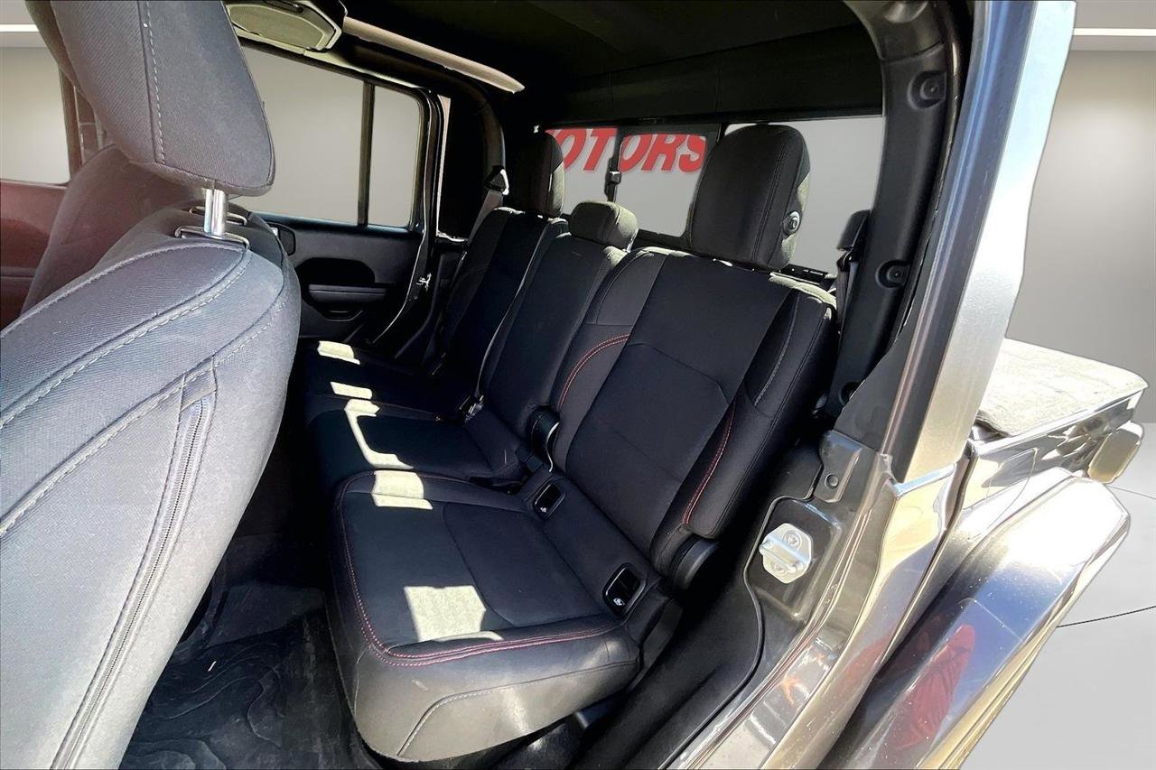 Used 2023 Jeep Gladiator Rubicon w/ LED Lighting Group image 23