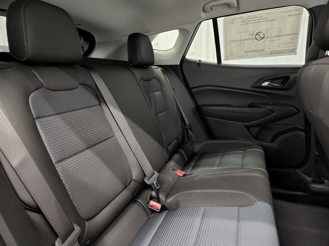 New 2026 Chevrolet Trax LT w/ Driver Confidence Package FWD image 35