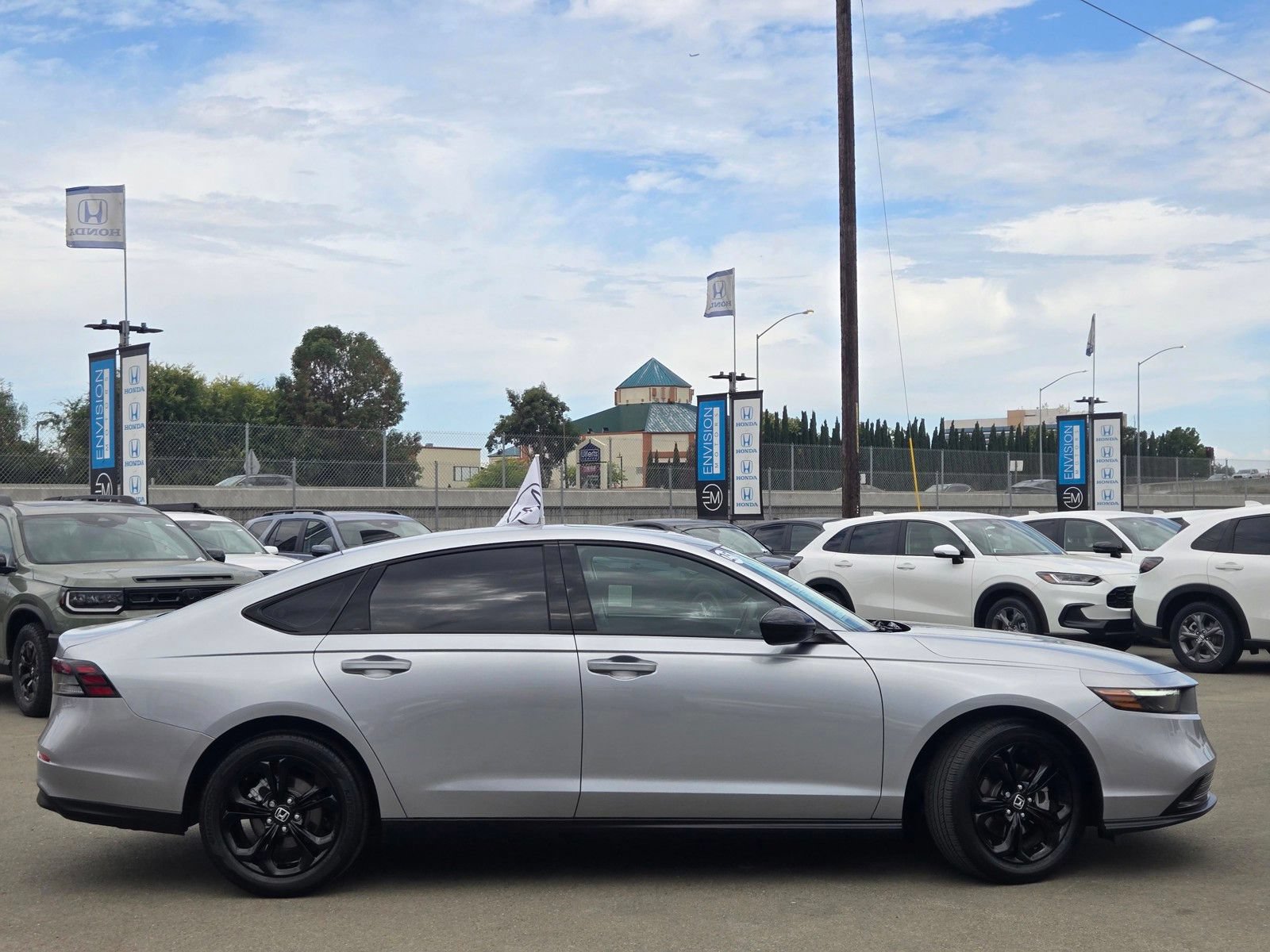 Used 2025 Honda Accord SE image 8