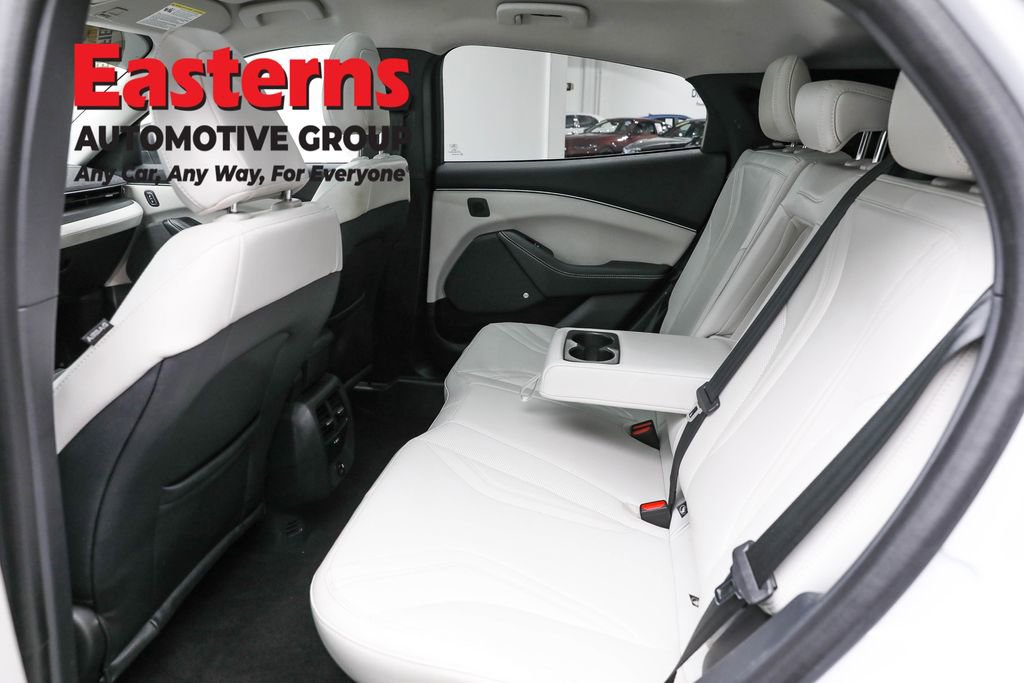 Used 2022 Ford Mustang Mach-E Premium image 24