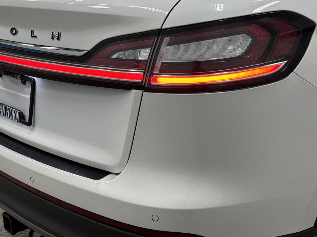 Used 2022 Lincoln Nautilus Black Label w/ Class II Trailer Tow Package image 33