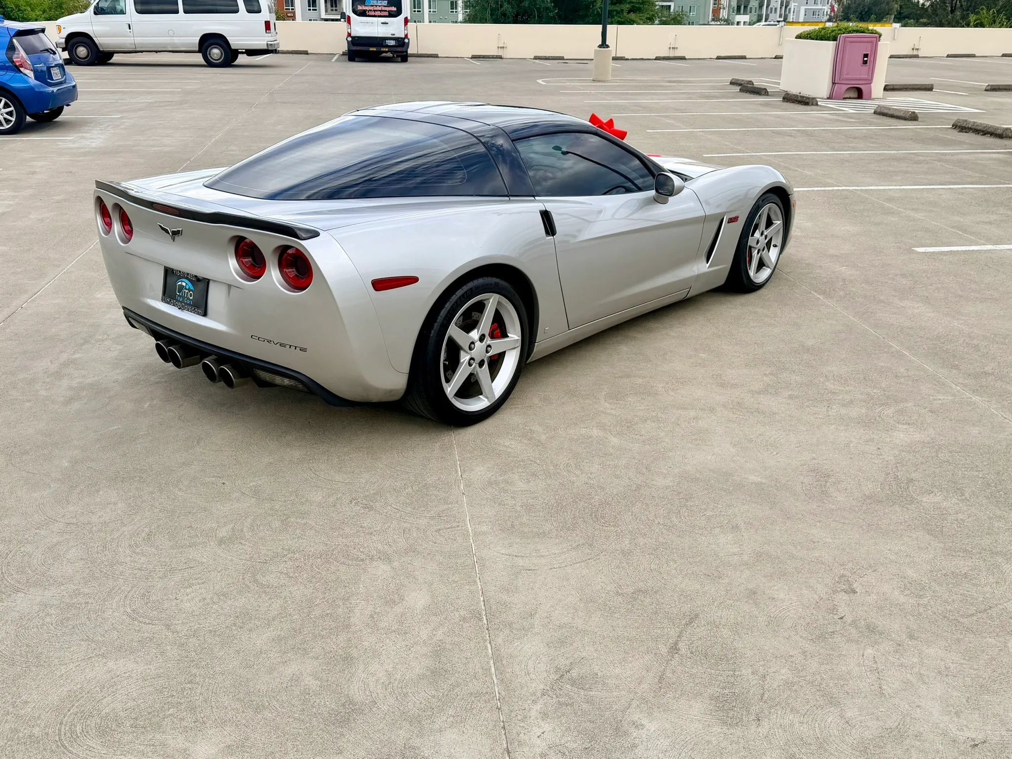 Used 2007 Chevrolet Corvette Coupe w/ Preferred Equipment Group RWD image 51