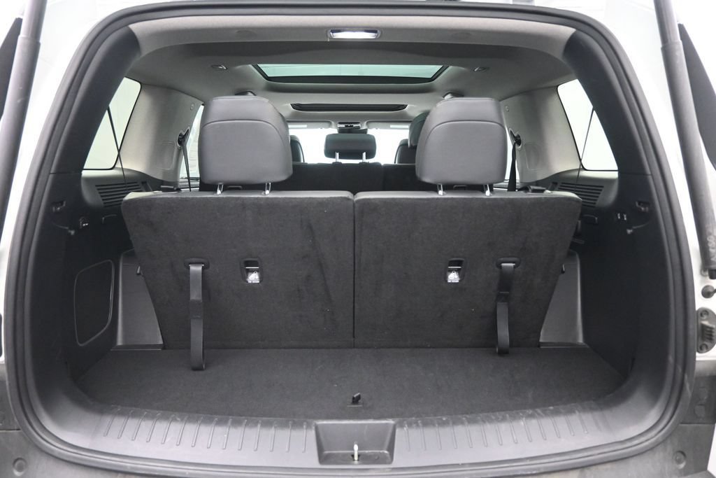 Certified 2025 Hyundai Santa Fe Limited AWD/4WD image 27