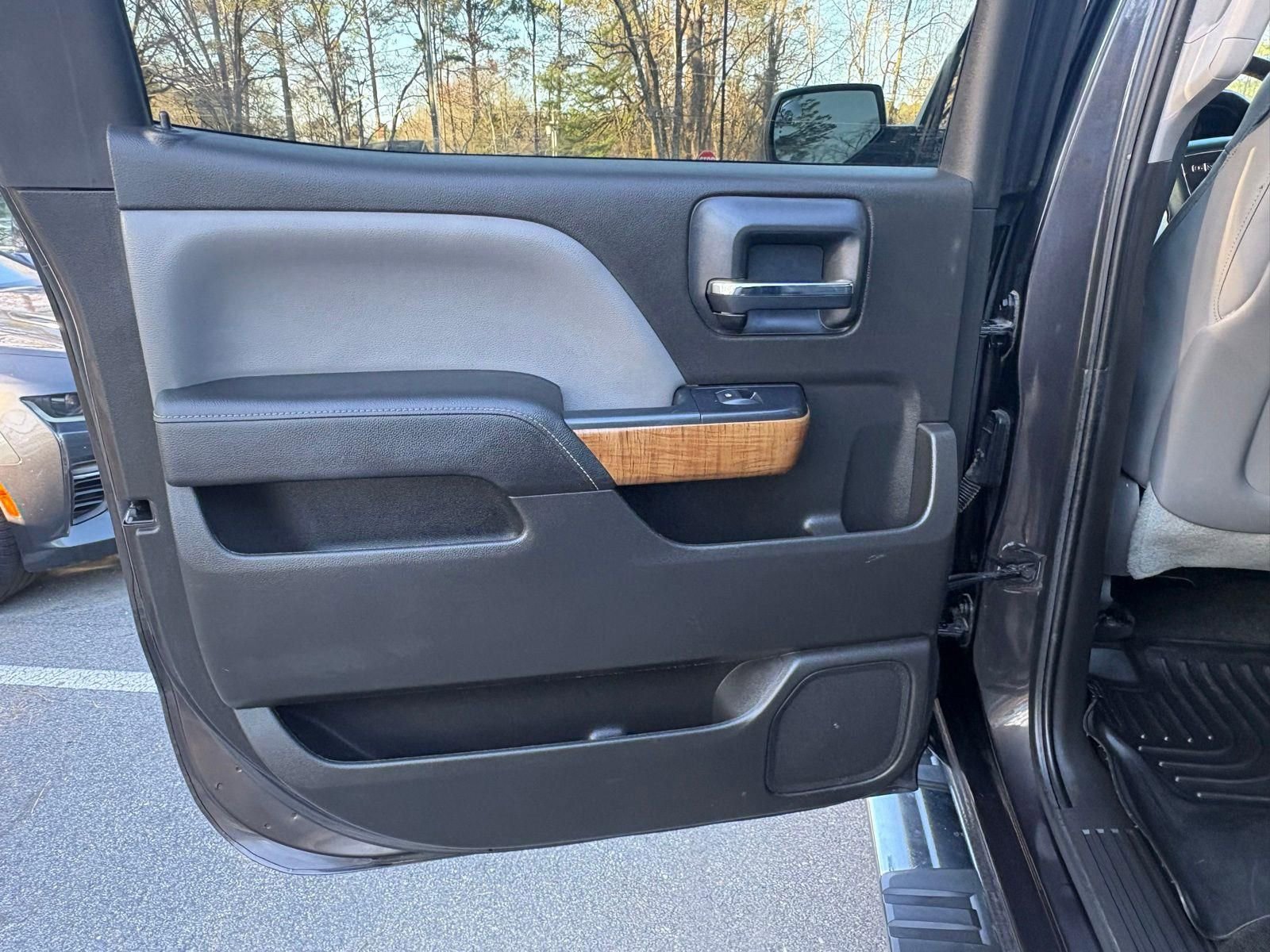 Used 2014 GMC Sierra 1500 SLT image 23