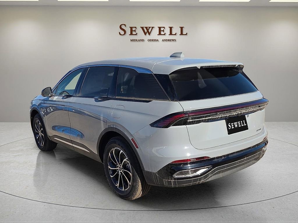 New 2026 Lincoln Nautilus Premier AWD/4WD image 3