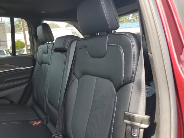 New 2026 Jeep Grand Cherokee Limited image 14