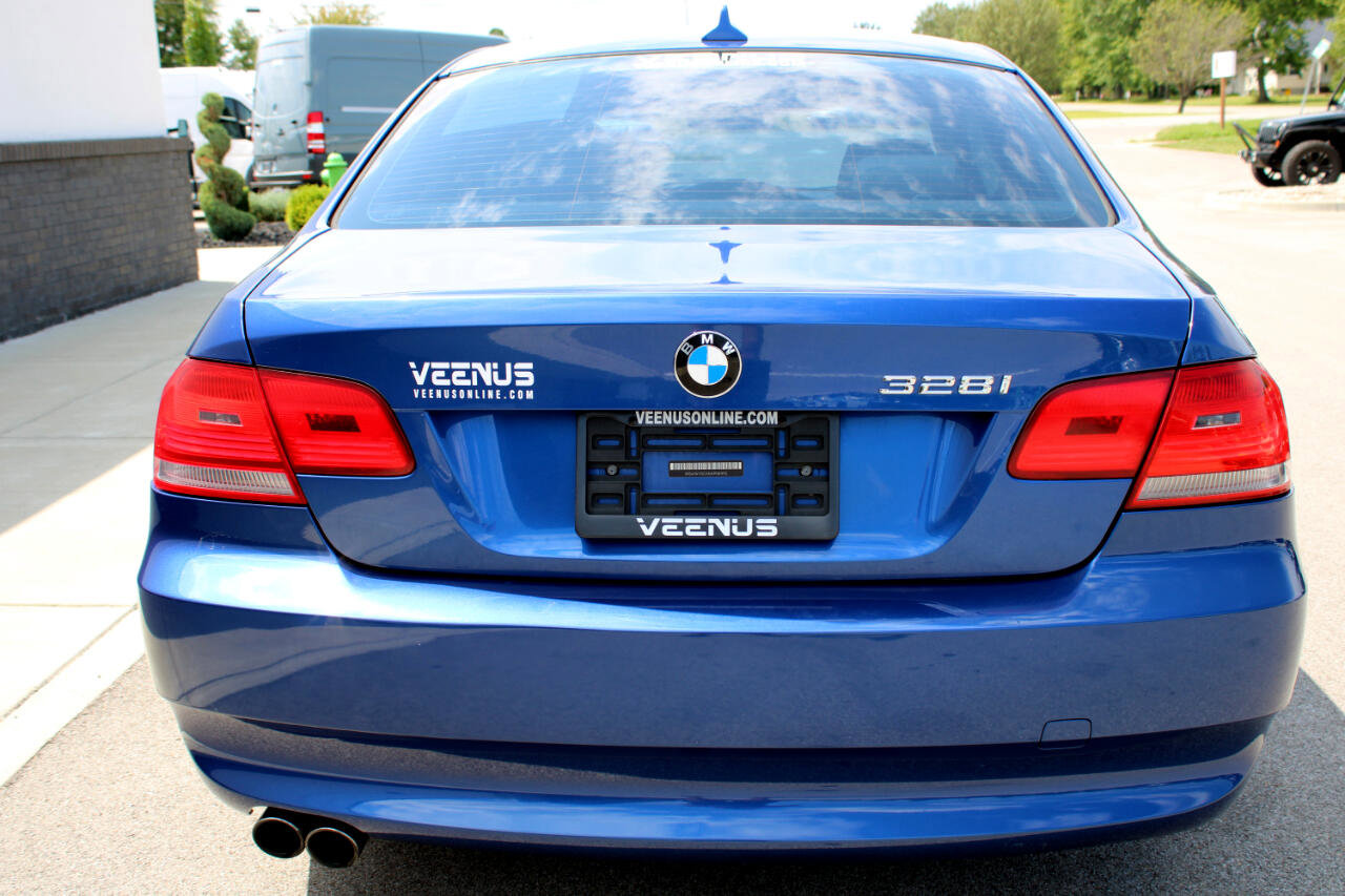 Used 2010 BMW 328i xDrive Coupe image 5