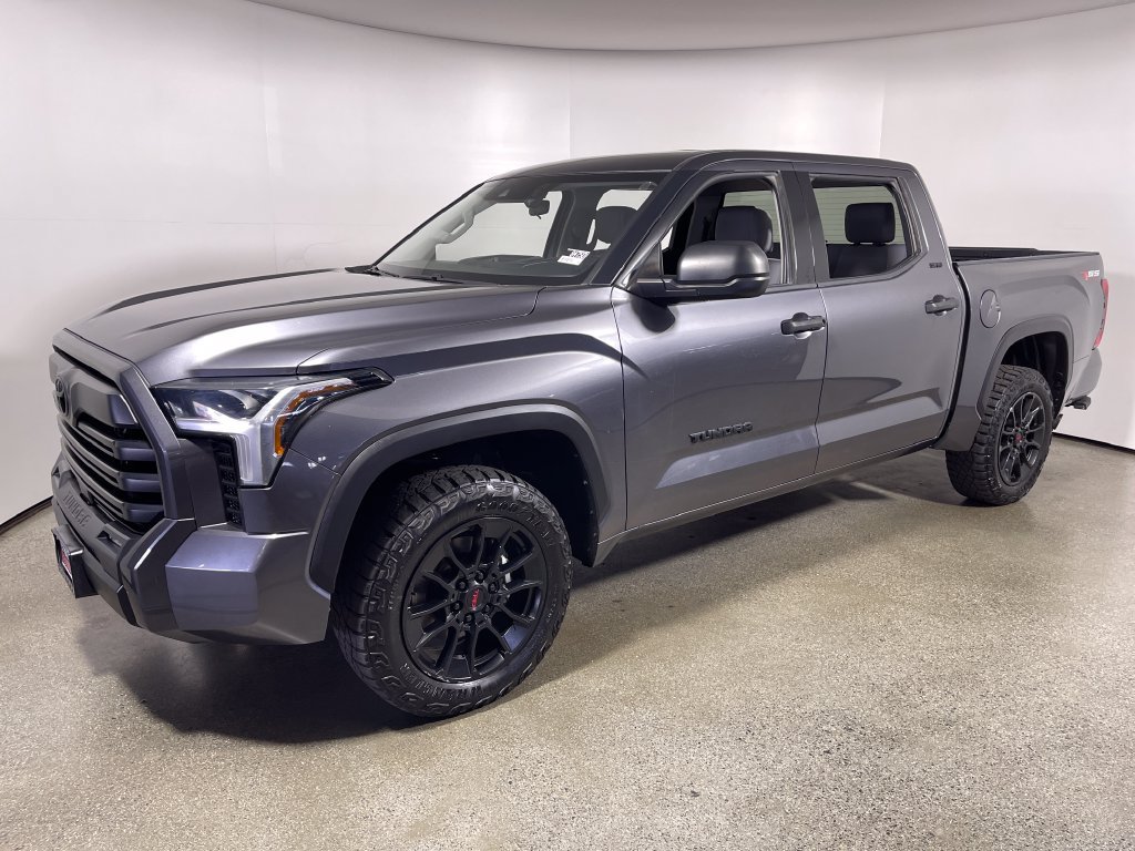 Certified 2023 Toyota Tundra SR5 AWD/4WD image 7