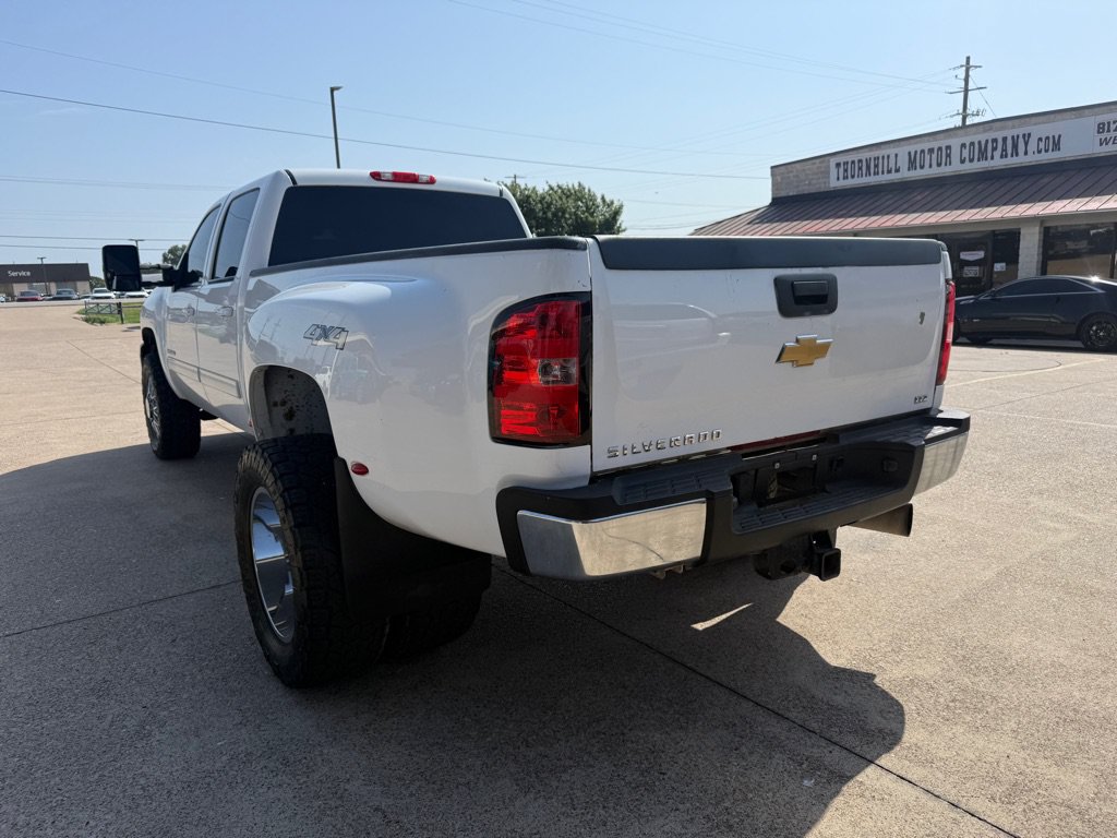 Used 2012 Chevrolet Silverado 3500 LTZ AWD/4WD image 5