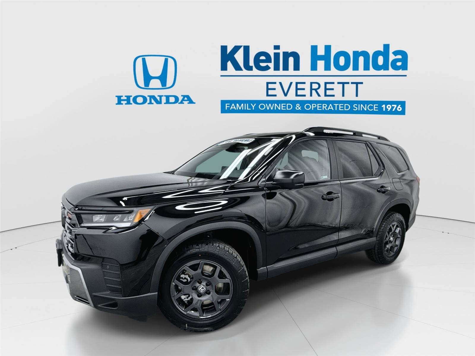 New 2026 Honda Pilot TrailSport image 1
