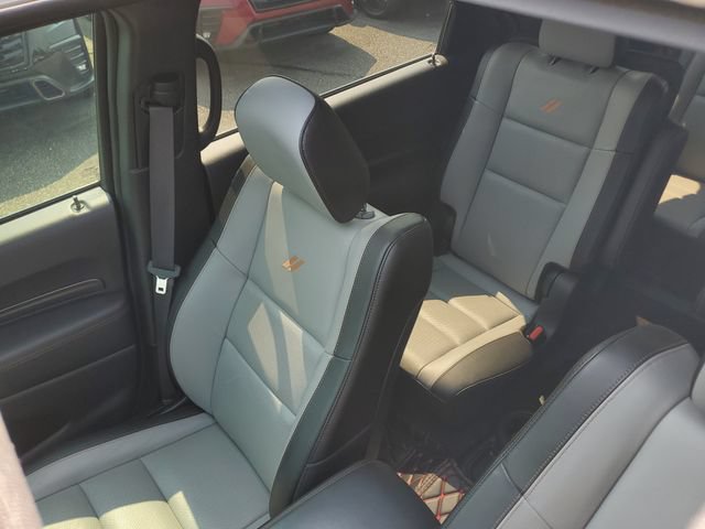 Certified 2022 Dodge Durango R/T w/ Blacktop Package RWD image 38