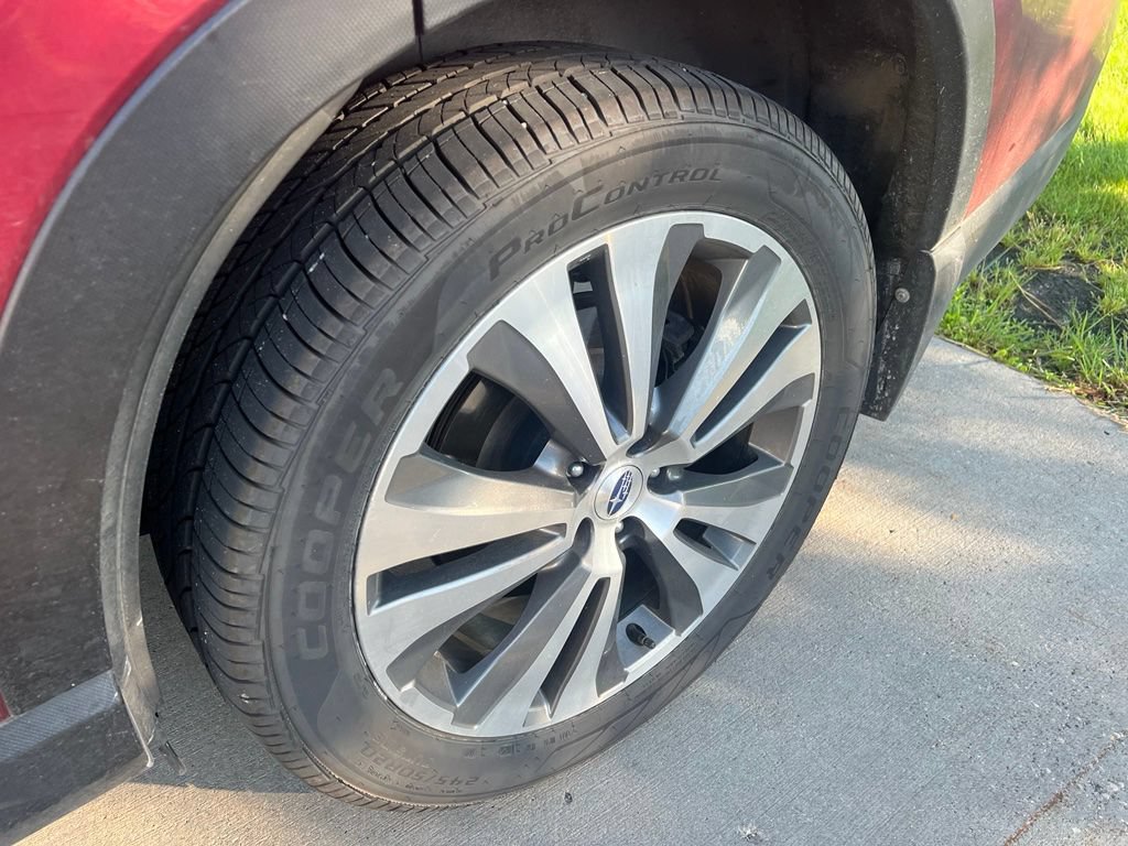 Used 2020 Subaru Ascent Limited w/ Technology Package AWD/4WD image 11
