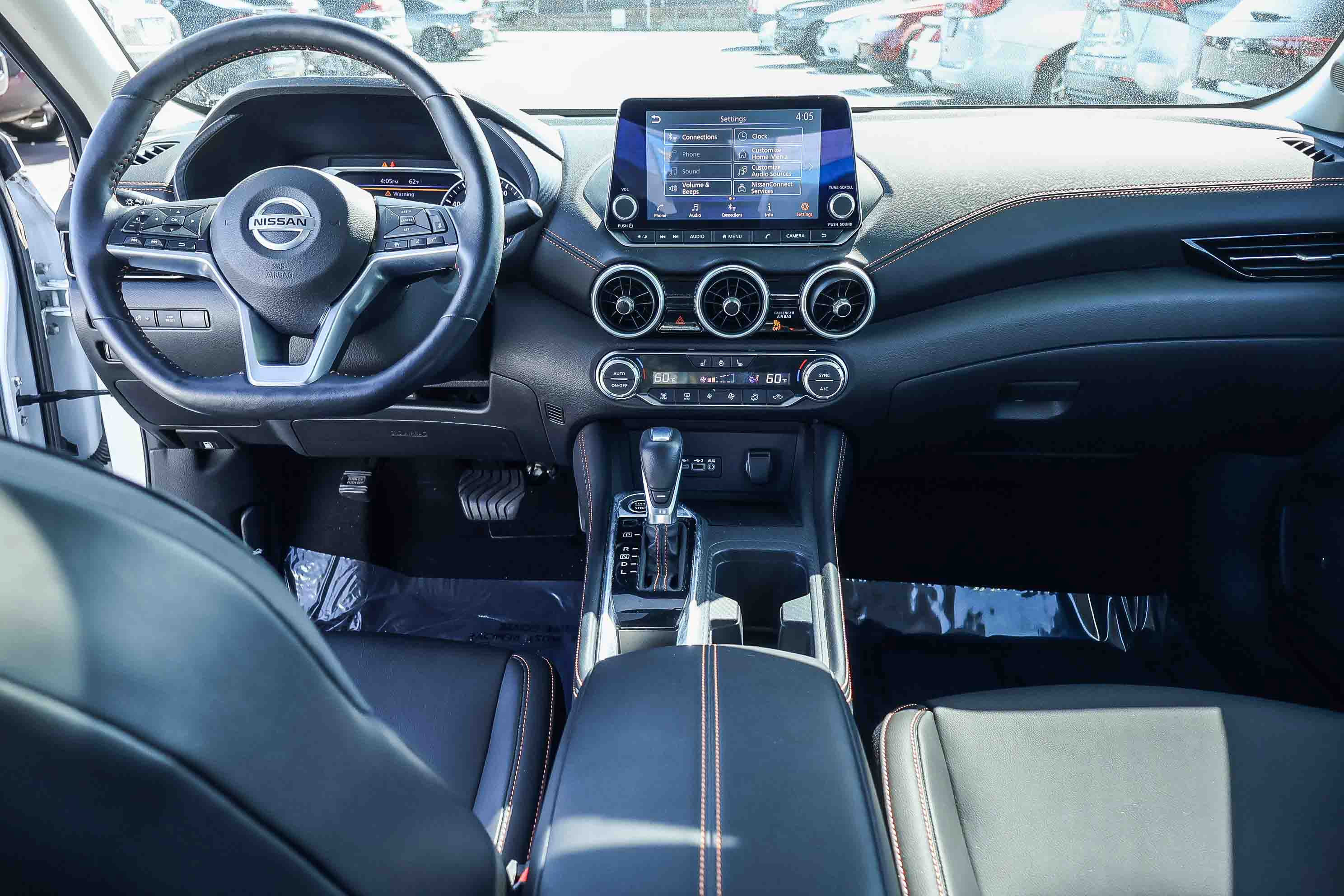 Used 2021 Nissan Sentra SR w/ SR Premium Package FWD image 8