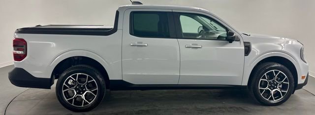 Used 2025 Ford Maverick Lariat w/ 4K Tow Package AWD/4WD image 9