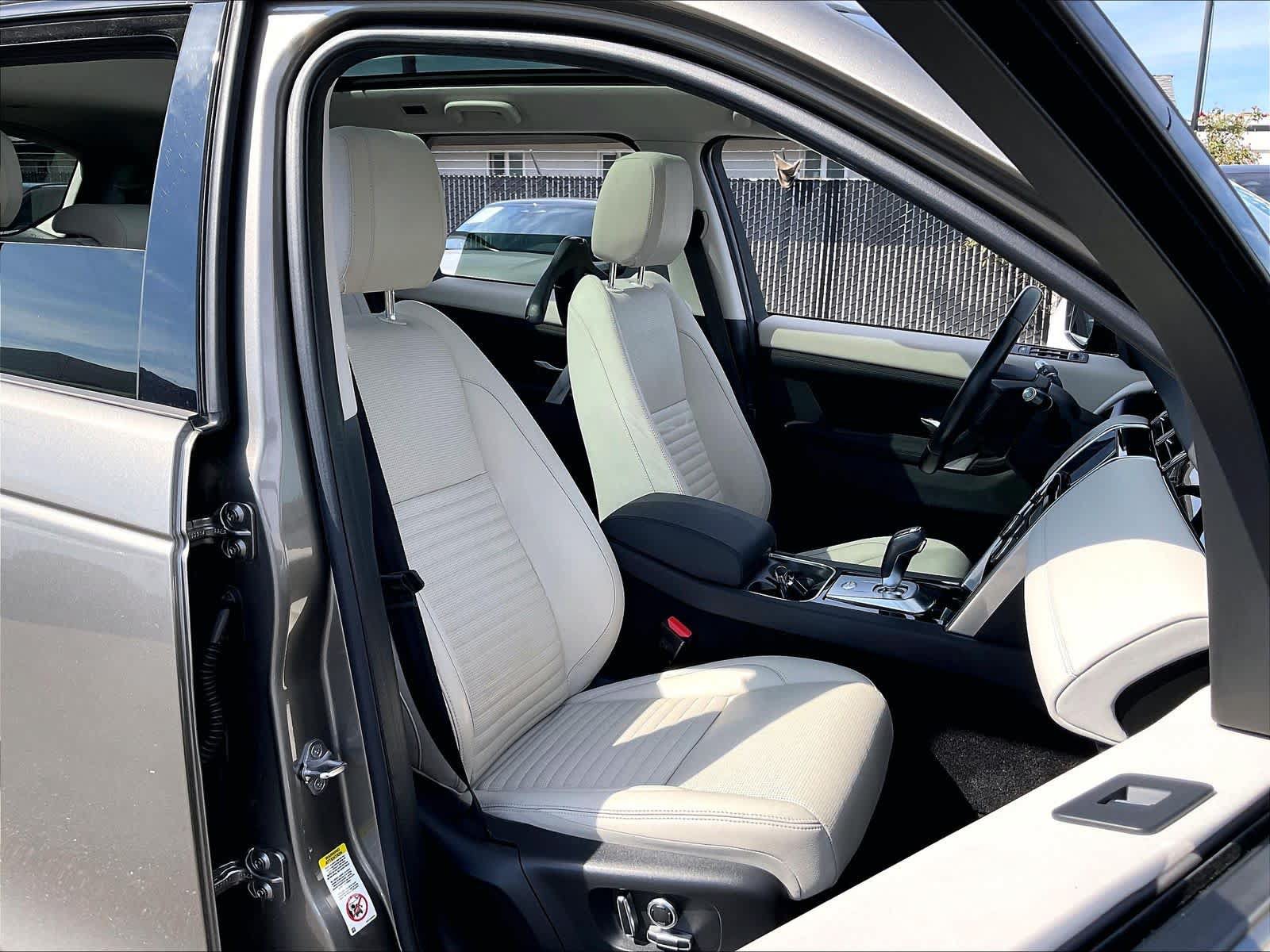 Used 2021 Land Rover Discovery Sport S AWD/4WD image 9