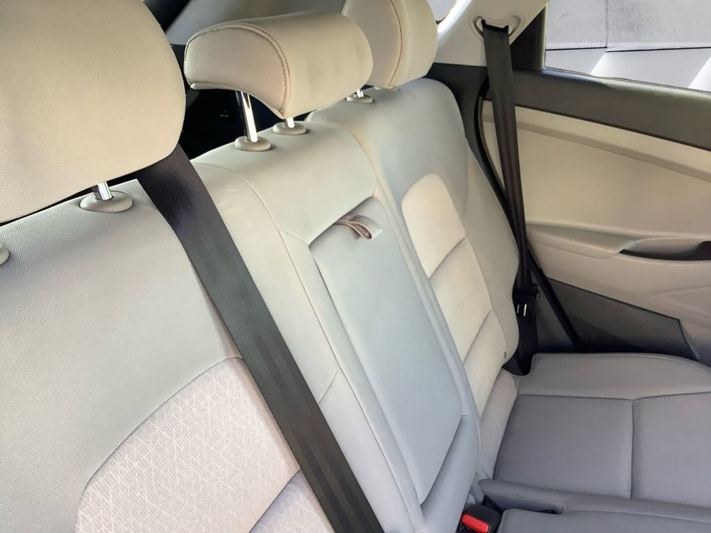 Used 2018 Hyundai Tucson SEL image 16