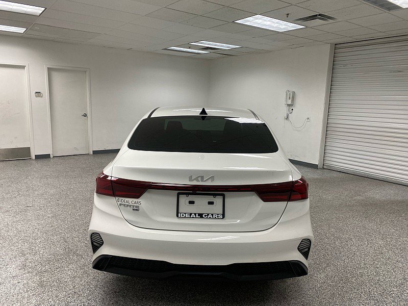 Used 2022 Kia Forte Sedan image 6