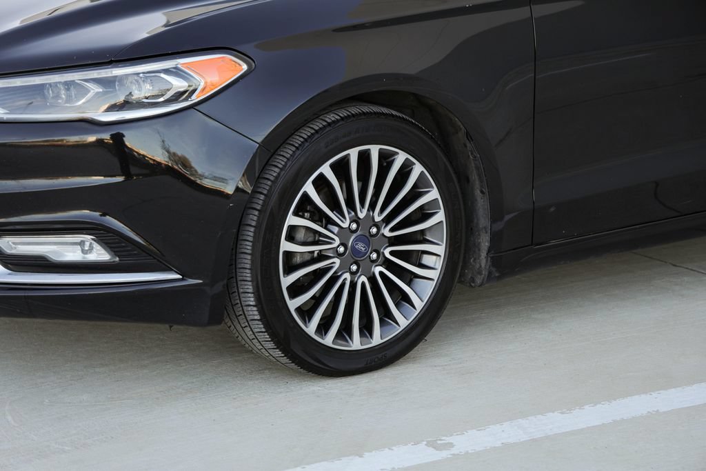 Used 2018 Ford Fusion Titanium AWD/4WD image 31