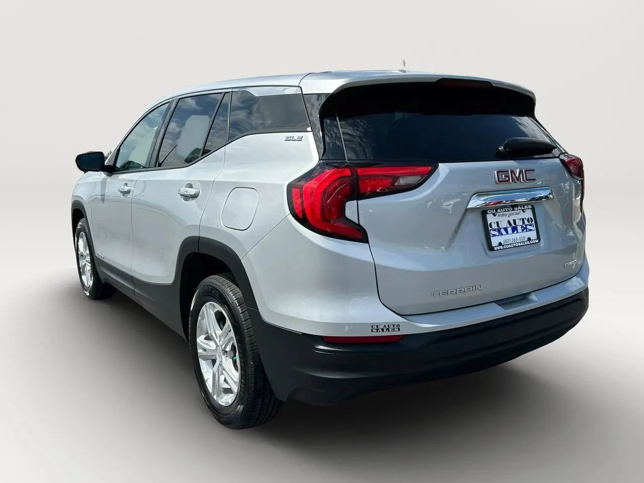 Used 2019 GMC Terrain SLE AWD/4WD image 5