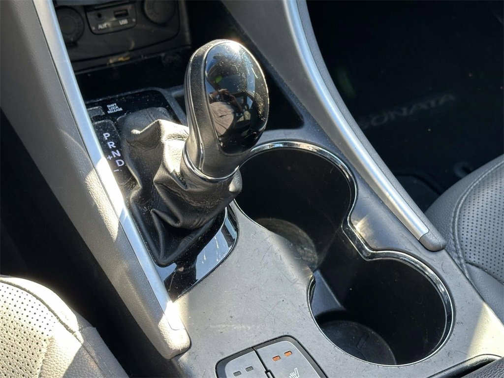 Used 2014 Hyundai Sonata Limited w/ Technology Package 05 image 30