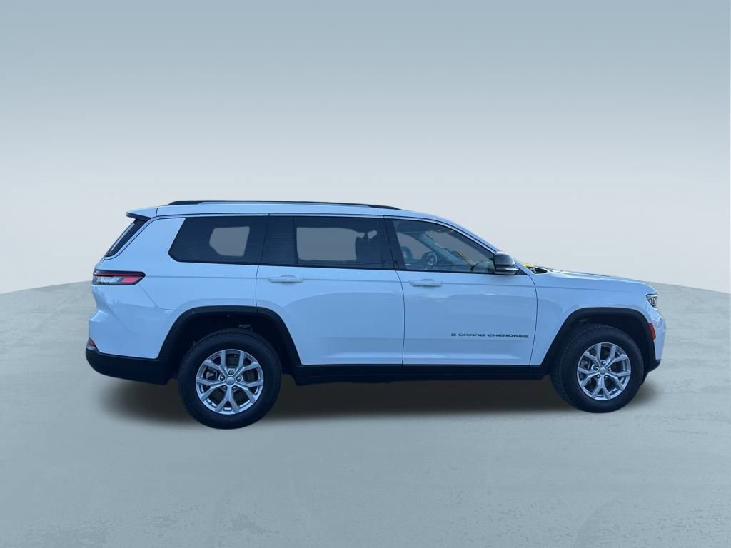 Used 2023 Jeep Grand Cherokee L Limited image 9