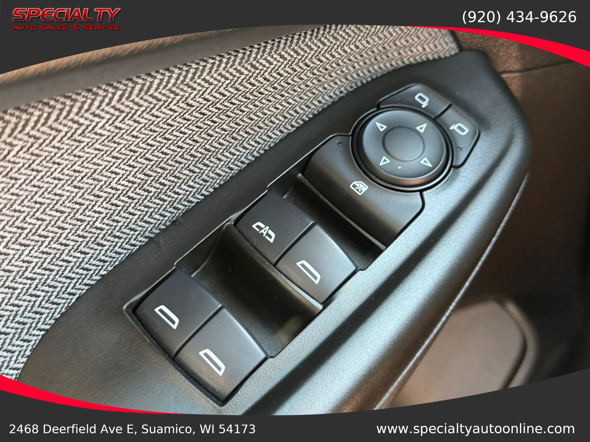 Used 2023 Chevrolet TrailBlazer LT AWD/4WD image 32