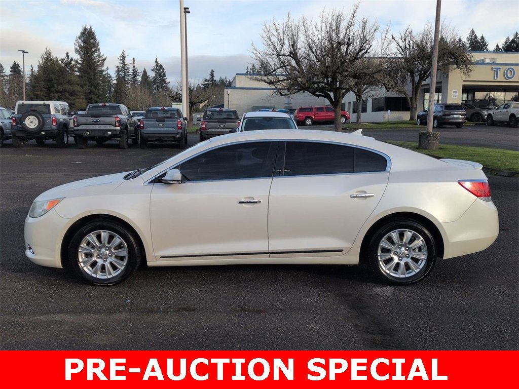 Used 2013 Buick LaCrosse Leather image 2