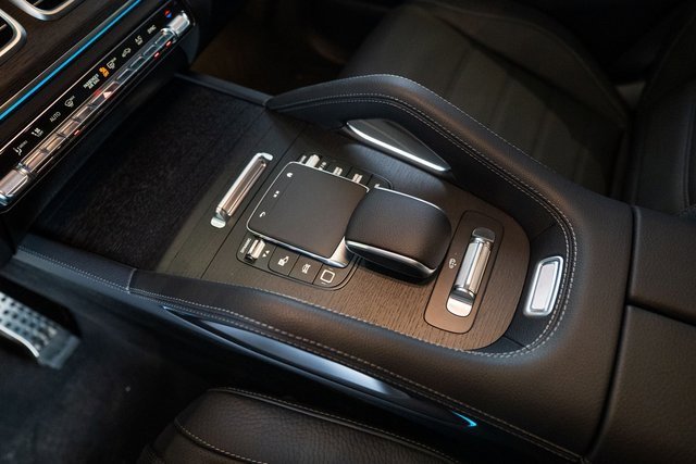 New 2026 Mercedes-Benz GLS 450 4MATIC image 19
