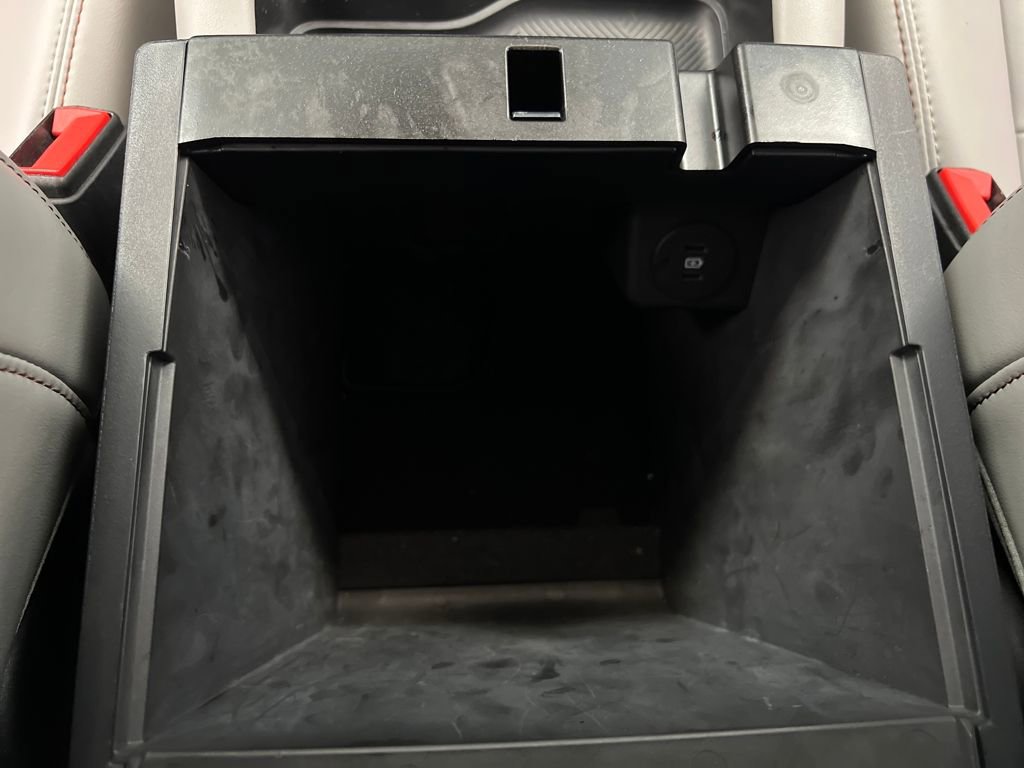 Used 2025 Ford Explorer Active w/ Active Comfort Package image 46