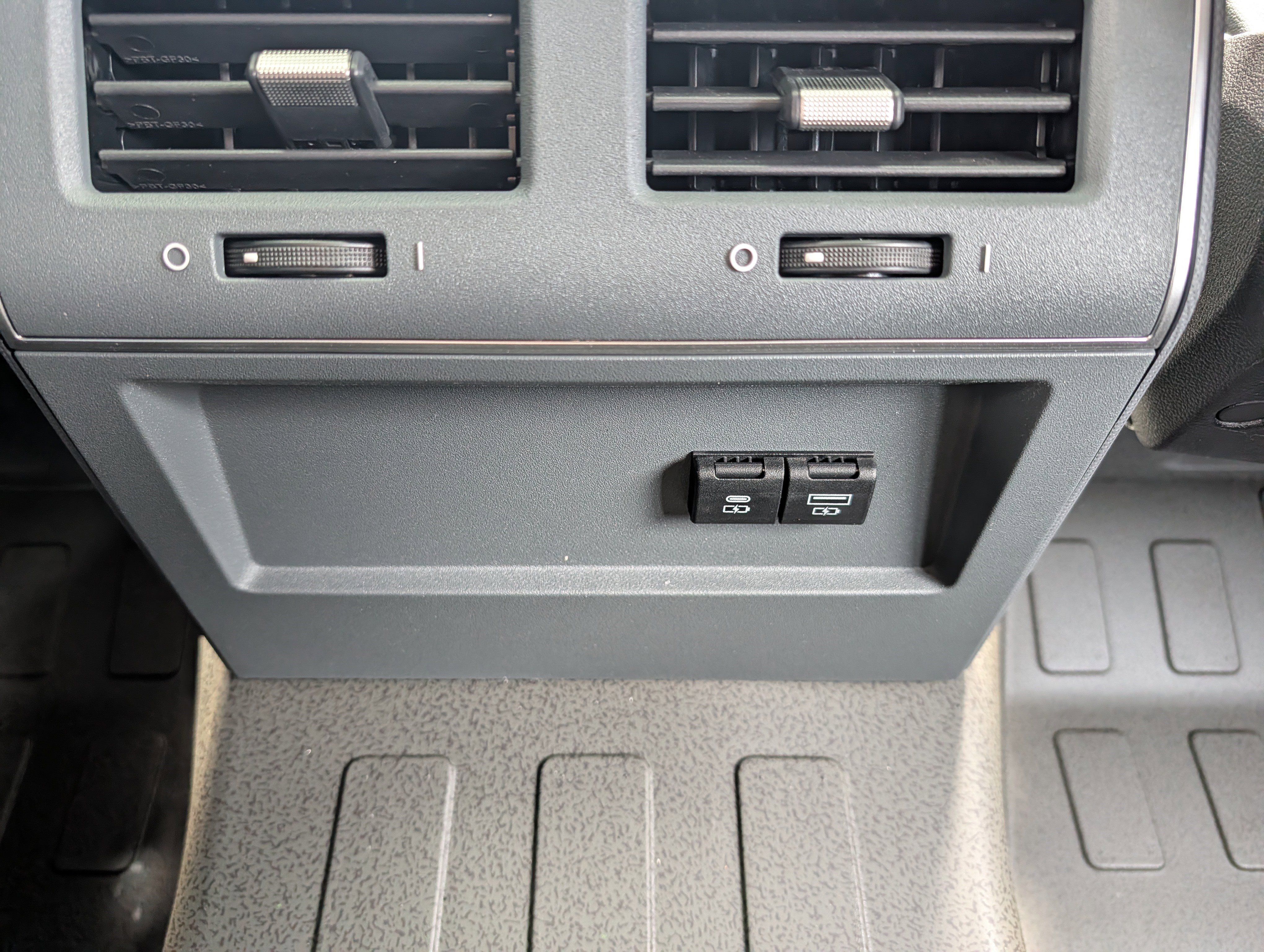 New 2026 INEOS Grenadier Fieldmaster Edition image 19