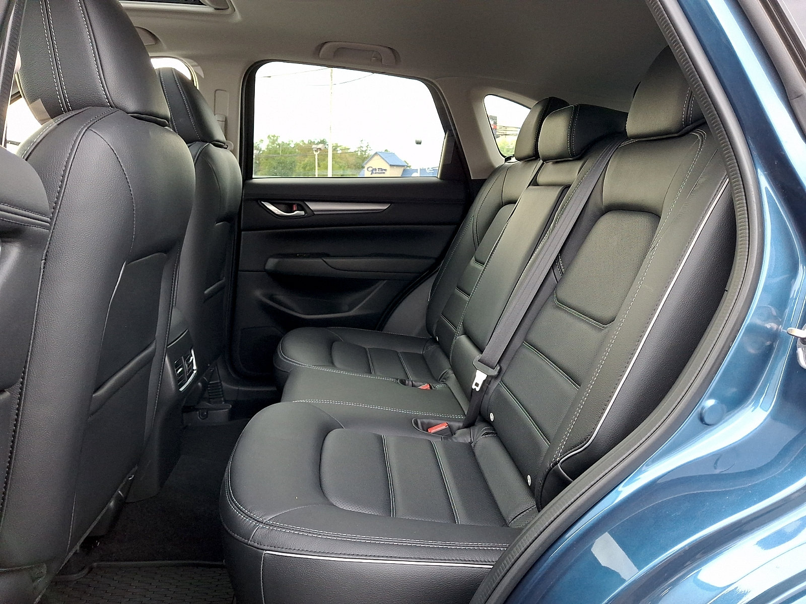 Certified 2024 MAZDA CX-5 AWD 2.5 S w/ Preferred Package image 12