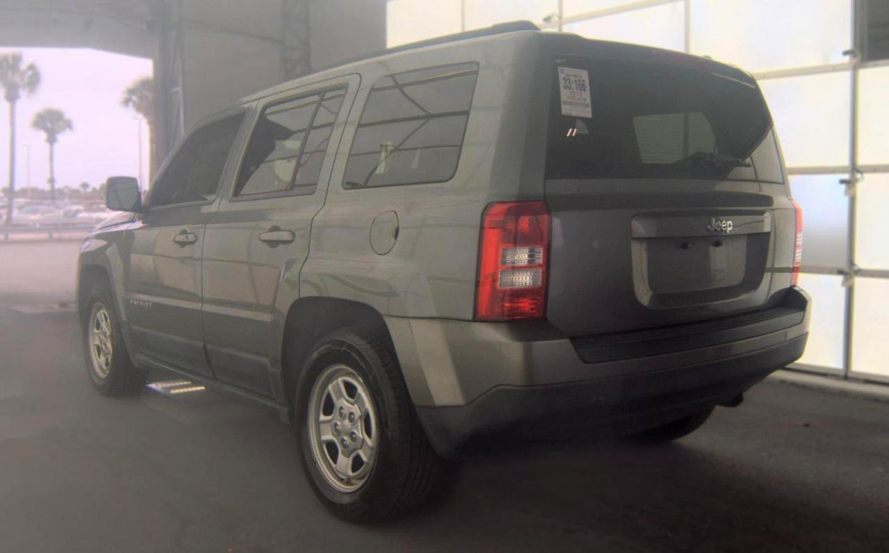 Used 2012 Jeep Patriot Sport w/ PWR Value Group FWD image 8