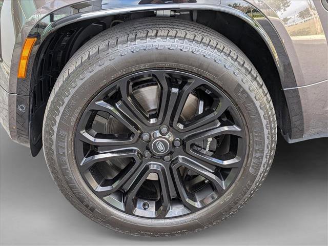 Certified 2025 Land Rover Defender 110 image 25