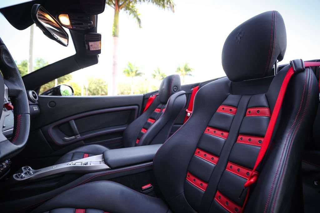 Used 2011 Ferrari California RWD image 44