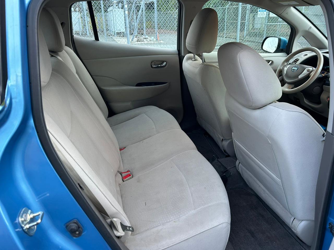 Used 2012 Nissan Leaf SL w/ Eco Design Pkg image 13