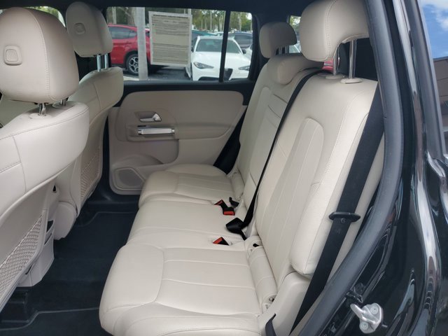 Used 2022 Mercedes-Benz GLB 250 image 16