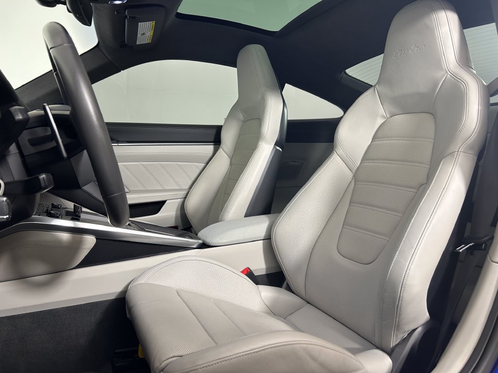 Certified 2021 Porsche 911 GT3 RS AWD/4WD image 5