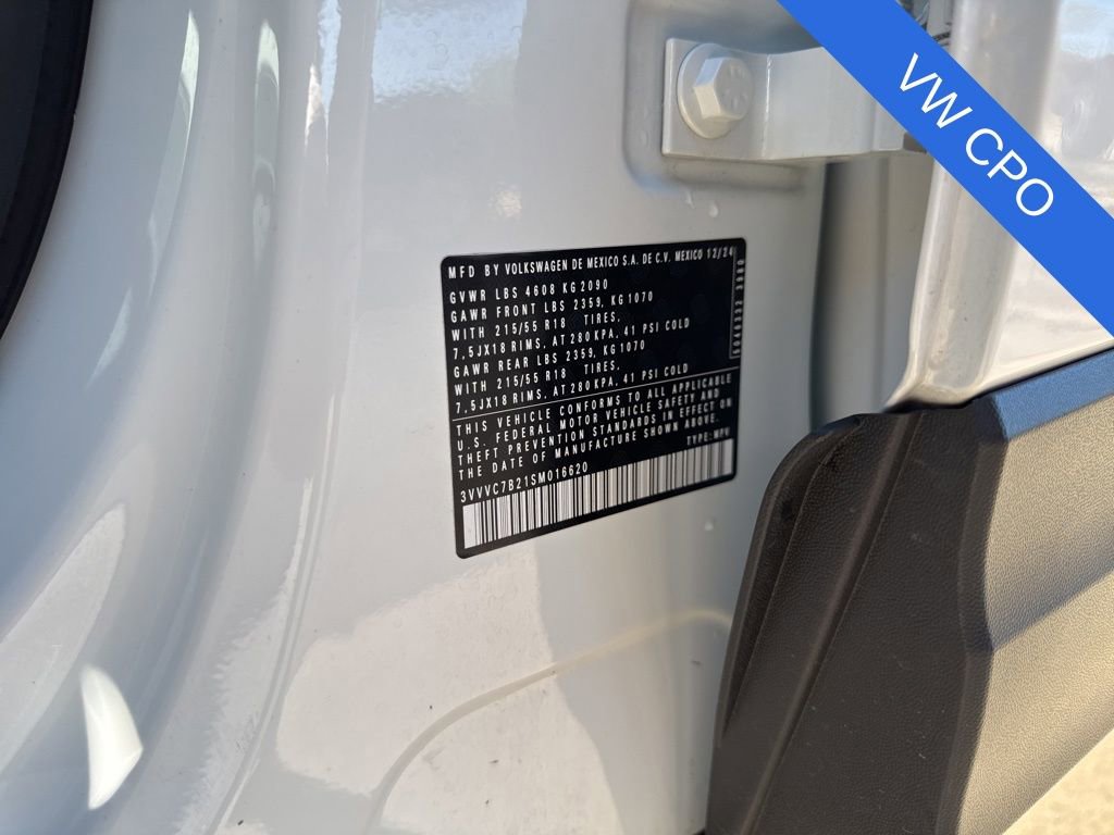 Used 2025 Volkswagen Taos SE AWD/4WD image 31